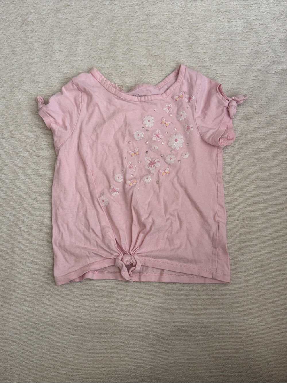 Little girl pink top
